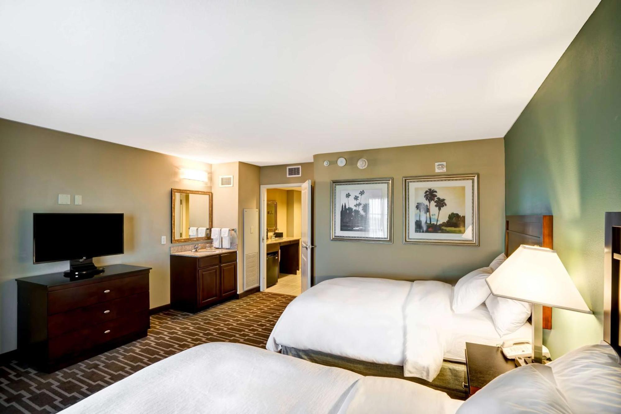 Embassy Suites Fort Myers - Estero Exteriér fotografie